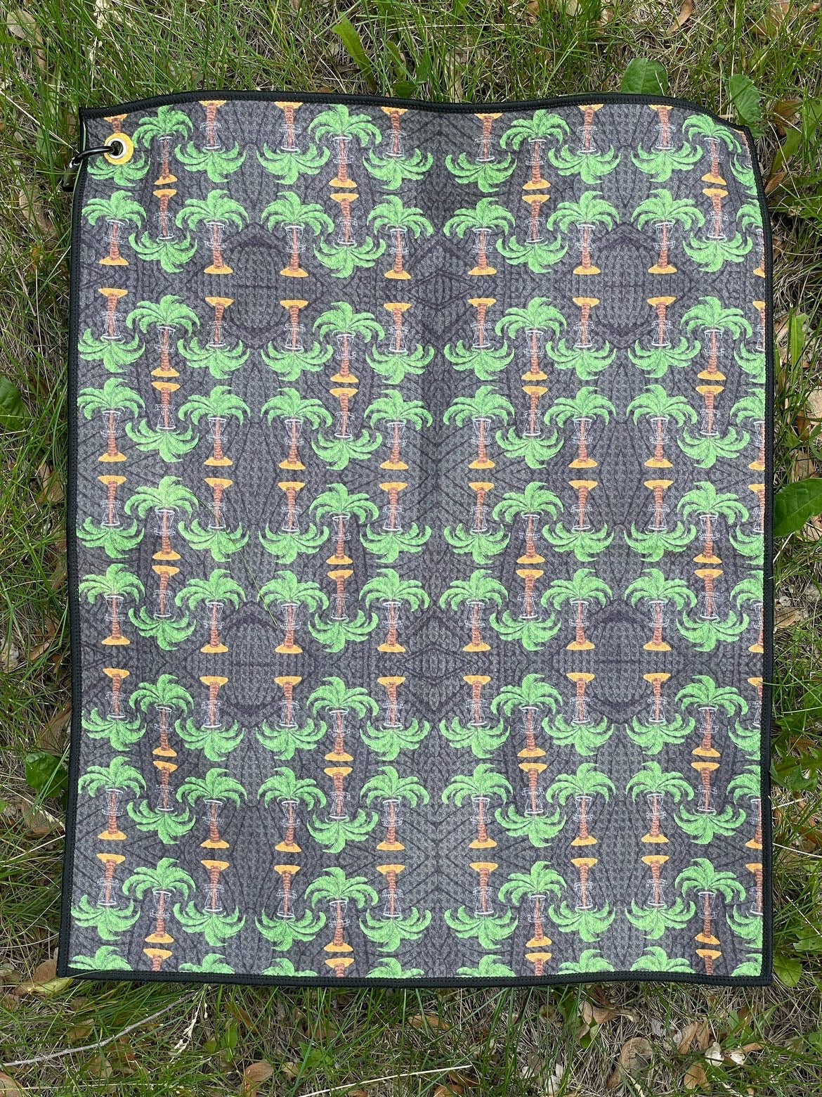 Palm Basket Disc Golf towel