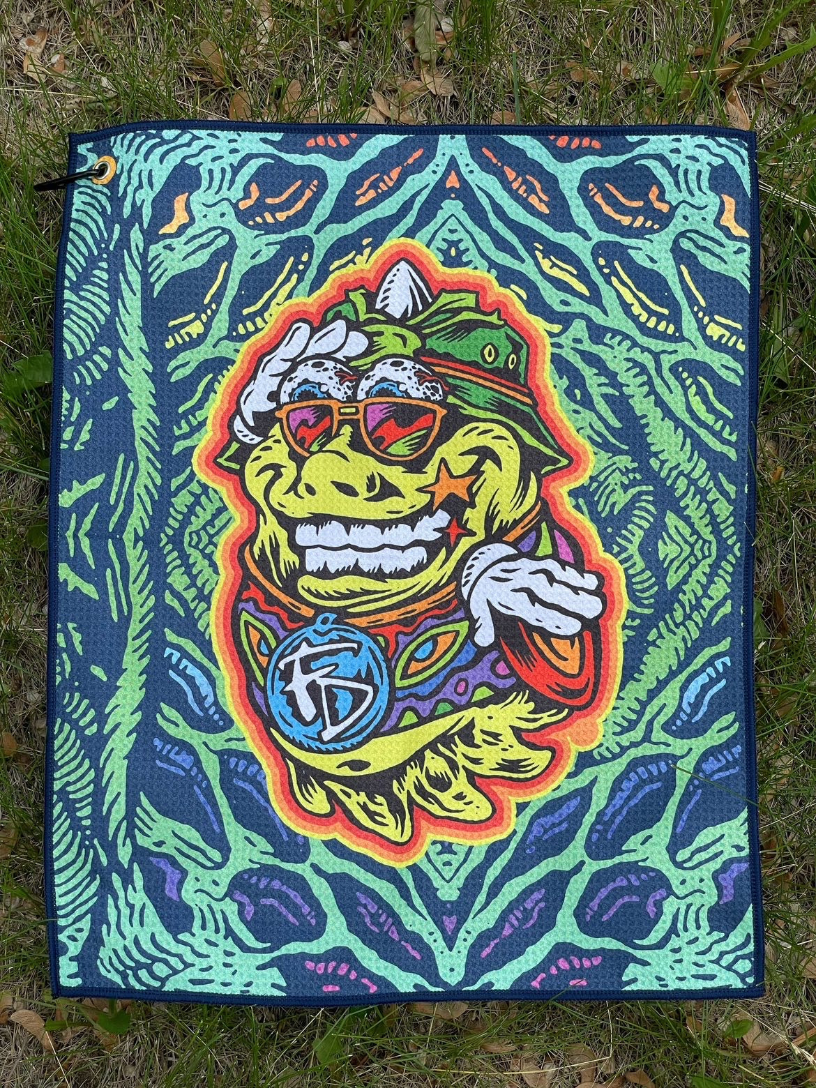 Dazey golf towel