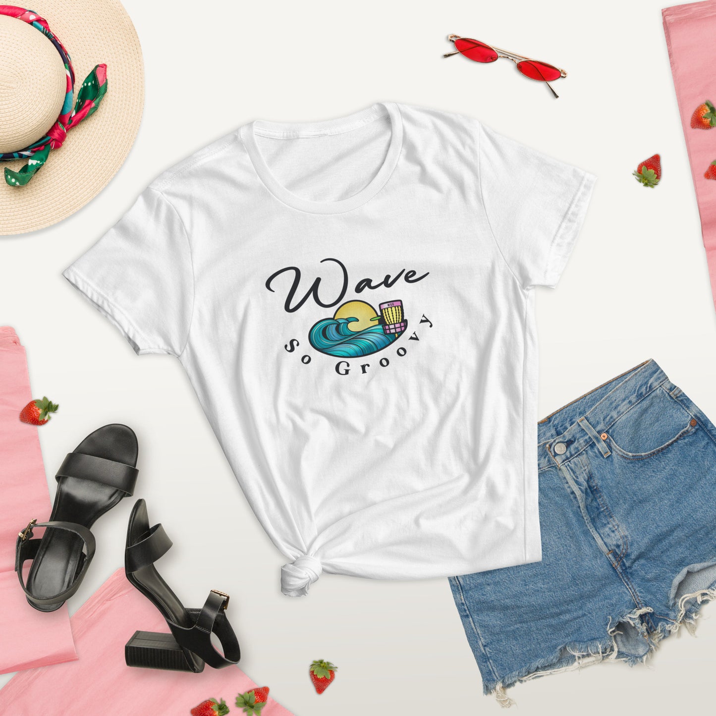 Wave So Groovy Official Women's T-shirt GroovyDiscs.com